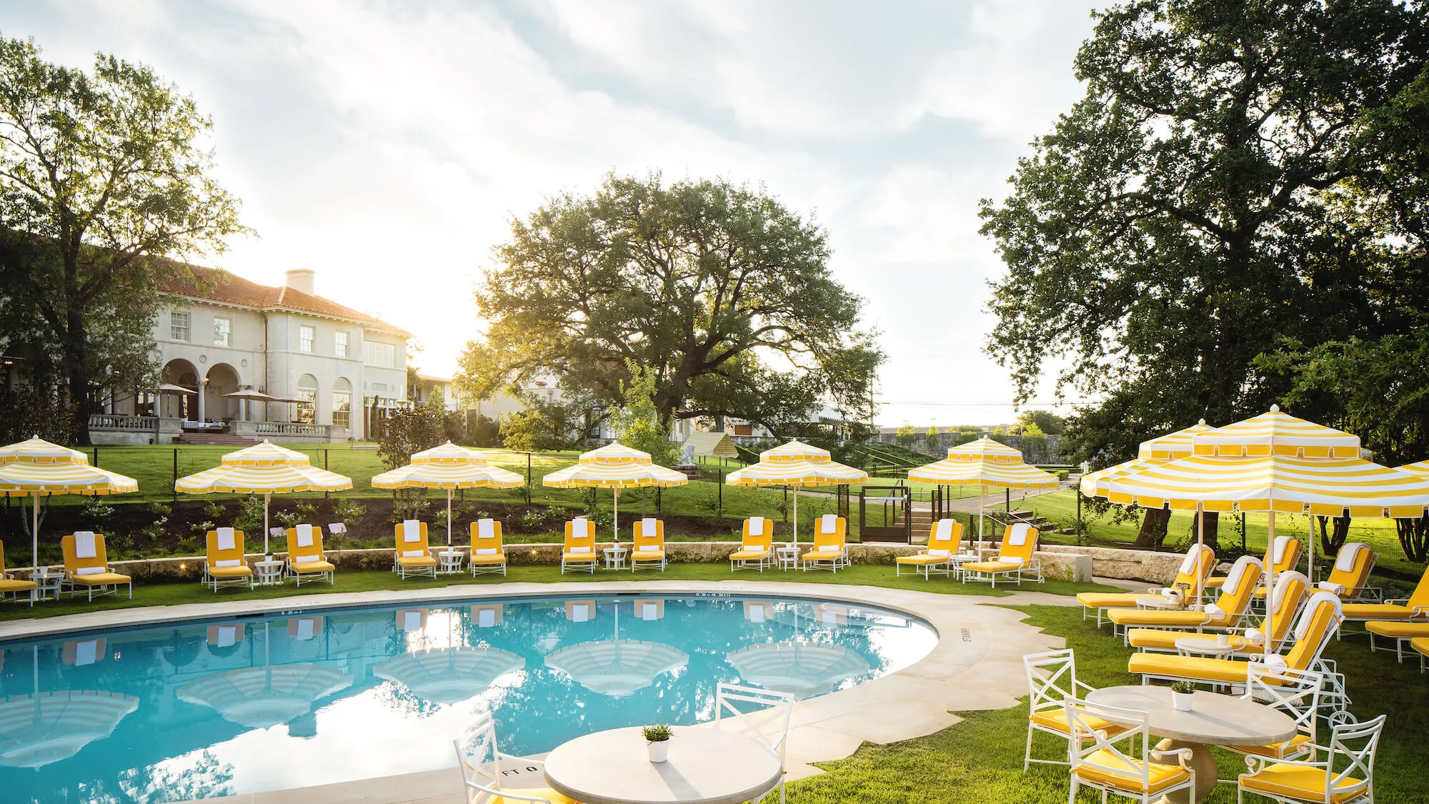 The Commodore Perry Estate pool and lounge chairs